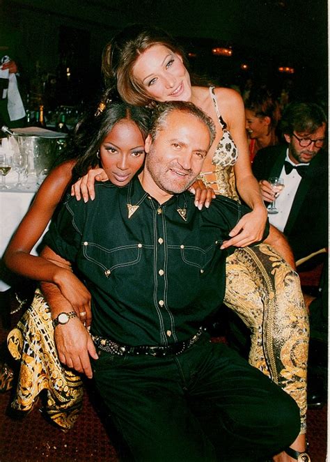 photo of gianni versace ambulance|IN PICTURES: Gianni Versace’s most iconic moments.